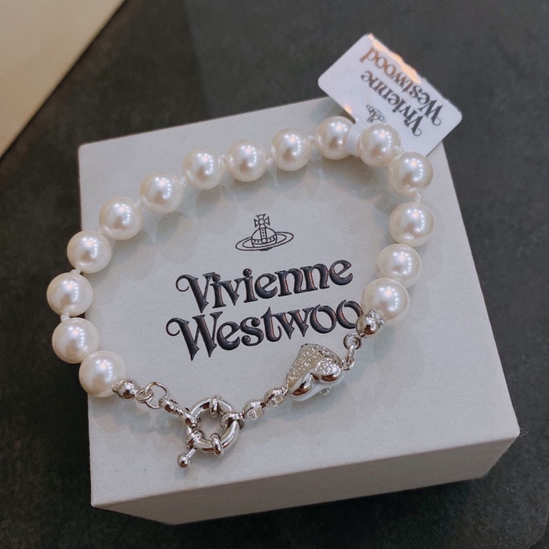 VIVIENNE WESTWOOD